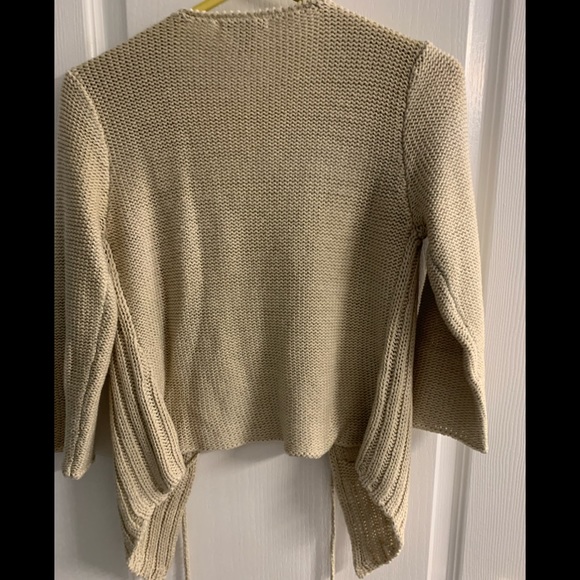 Beige 3/4 sleeve cardigan size XS - Picture 2 of 3